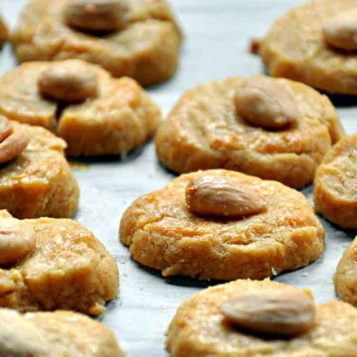 Manchego Cheese Crackers Pinch and Swirl