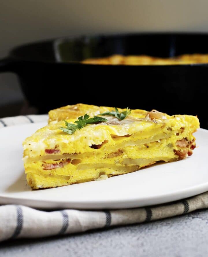 Easy Breakfast Frittata Pinch and Swirl