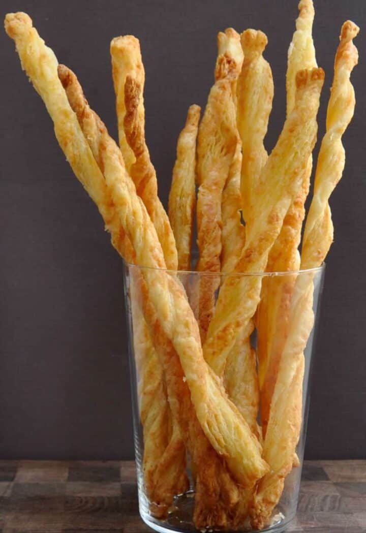 Flaky Parmesan Cheese Straws Pinch and Swirl