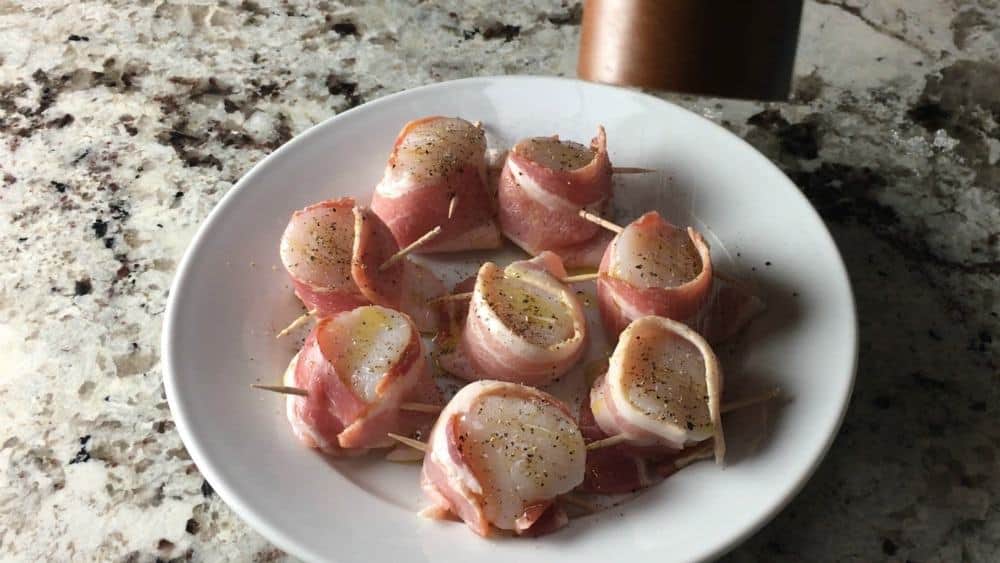 can you make bacon wrapped scallops ahead of time