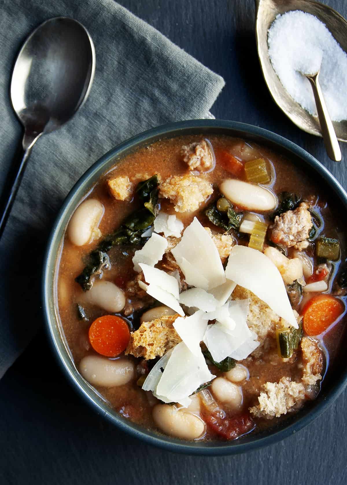 Easy Ribollita Soup (Tuscan Vegetable Soup) - Pinch and Swirl