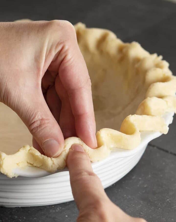 Lard Pie Crust (Ultra flaky and flavorful!) Pinch and Swirl