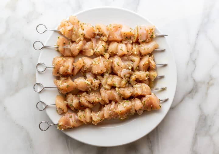 Chicken Kabobs in the Oven (Quick and easy!) Pinch and Swirl
