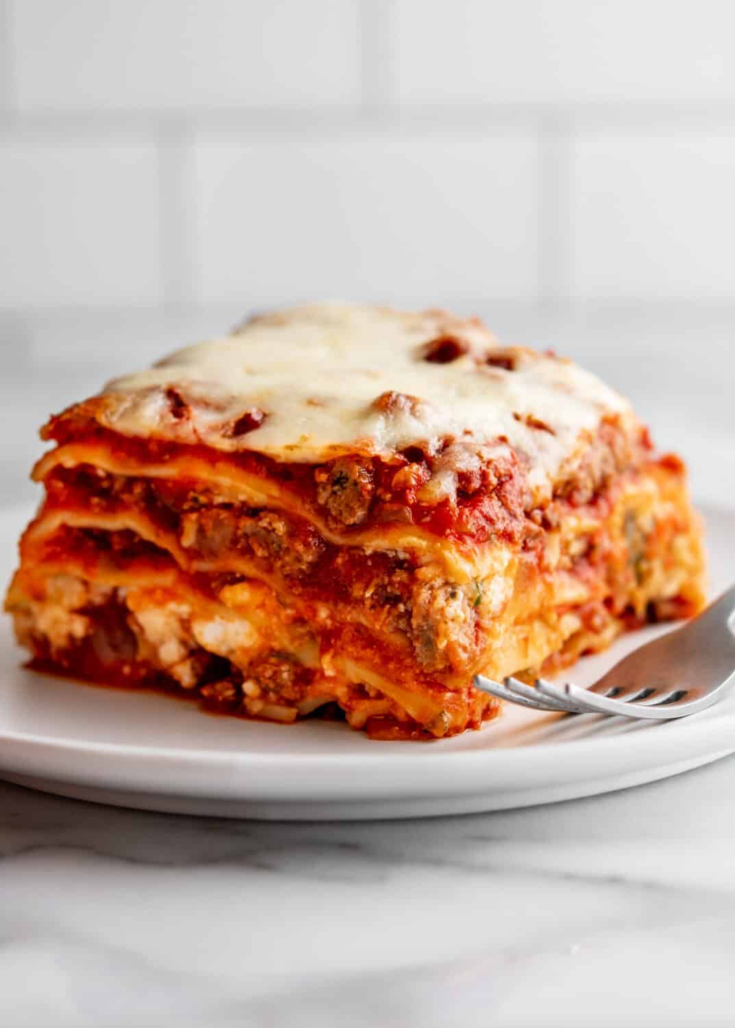 Lasagna with Cottage Cheese Pinch and Swirl