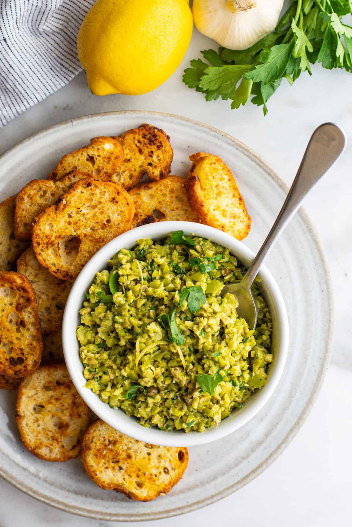 Green Olive Tapenade Made In 10 Minutes Pinch And Swirl