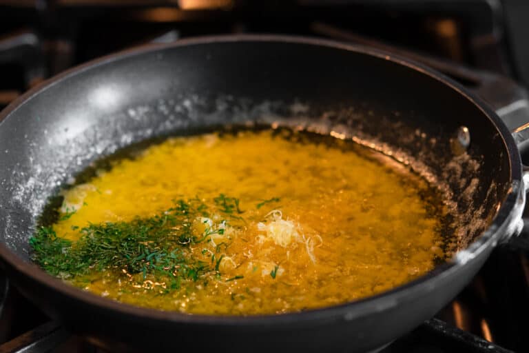 Garlic Butter Sauce for Seafood Pinch and Swirl