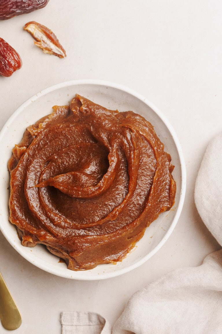 Date Caramel Recipe Smooth 4 Ingredient Stovetop Method Pinch And date-caramel-recipe-smooth-4-ingredient-stovetop-method-pinch-and